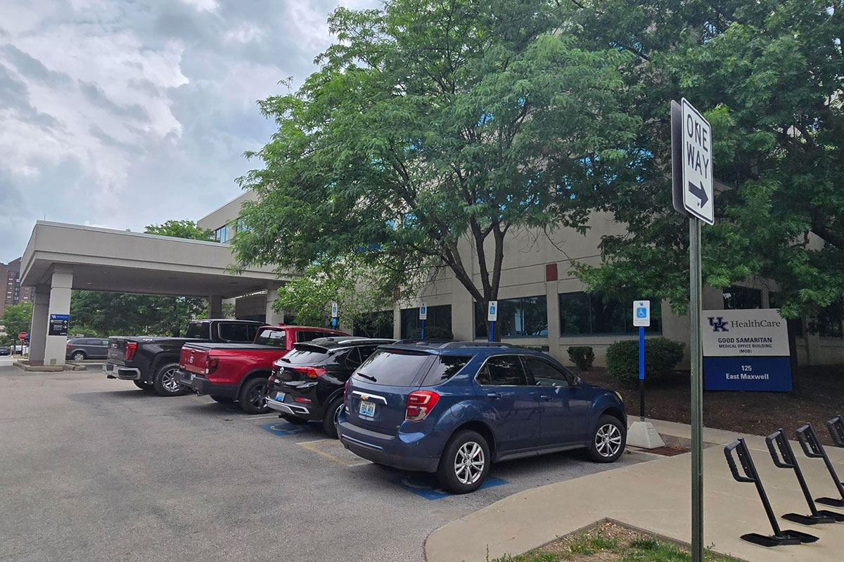 Exterior of Good Samaritan Medical Office Building