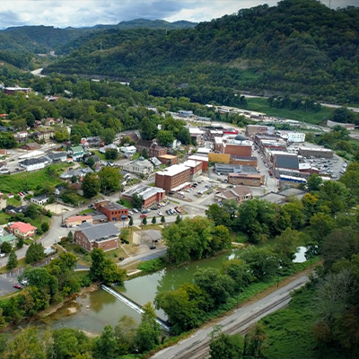 To address high rates of cervical cancer in Appalachia, Markey researchers worked with regional clinics to provide mail-based screening kits and other strategies.